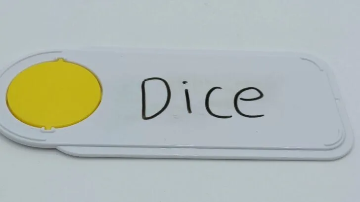 Using dice as a clue for board game