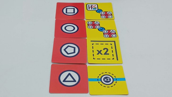 Placing the secondary district cards next to the bonus cards